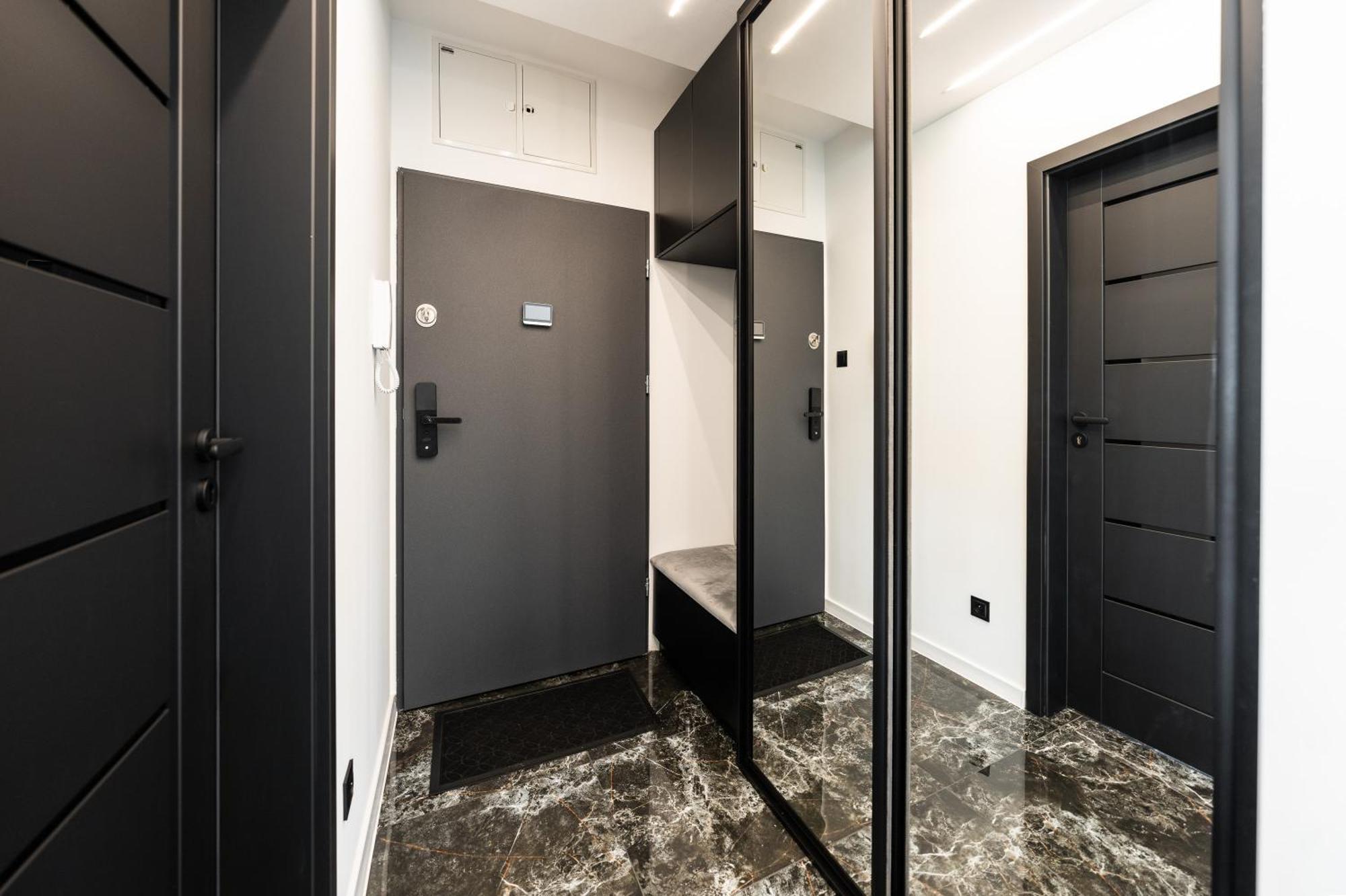 Black Luxury Apartment