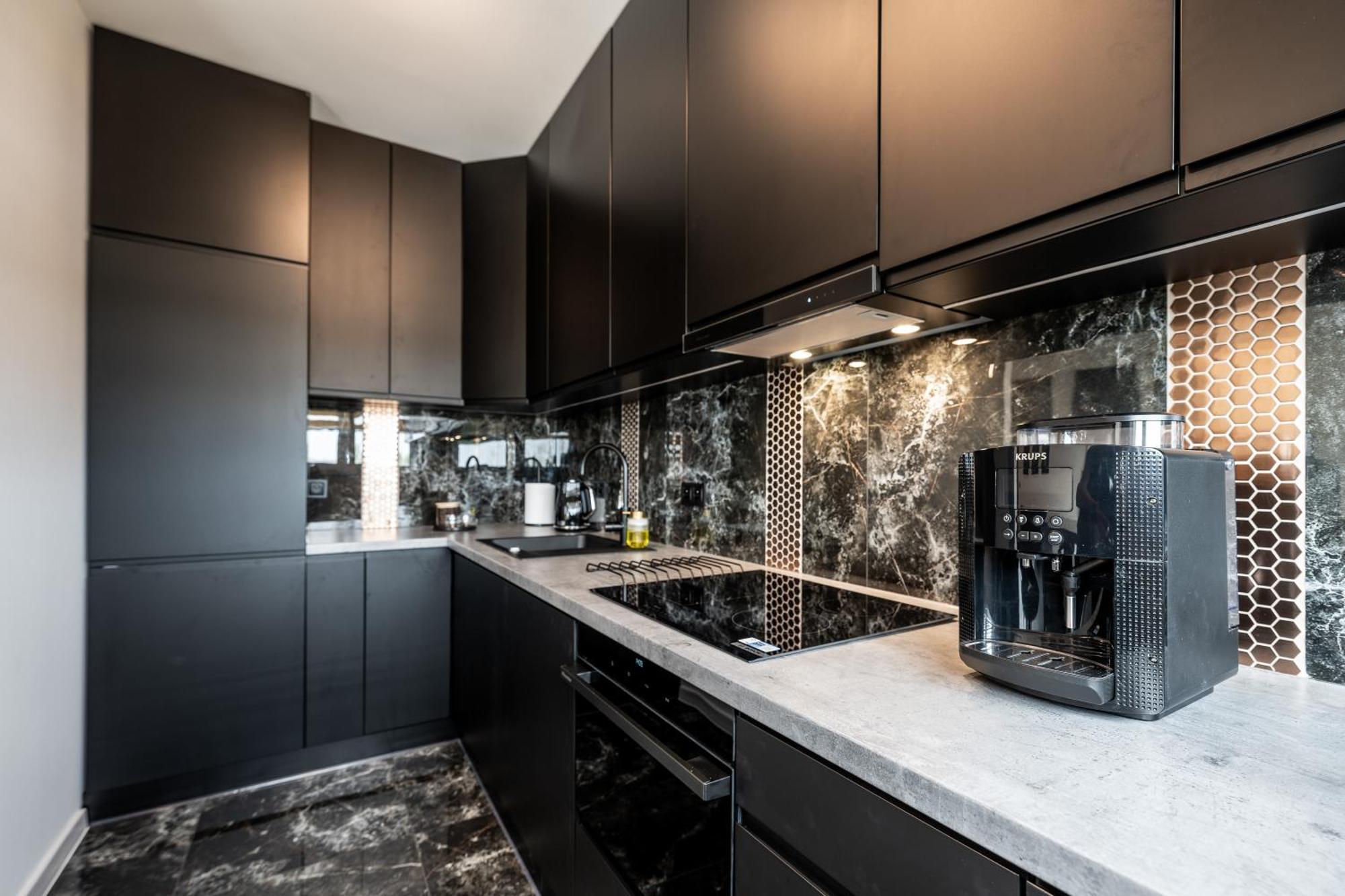 Black Luxury Apartment